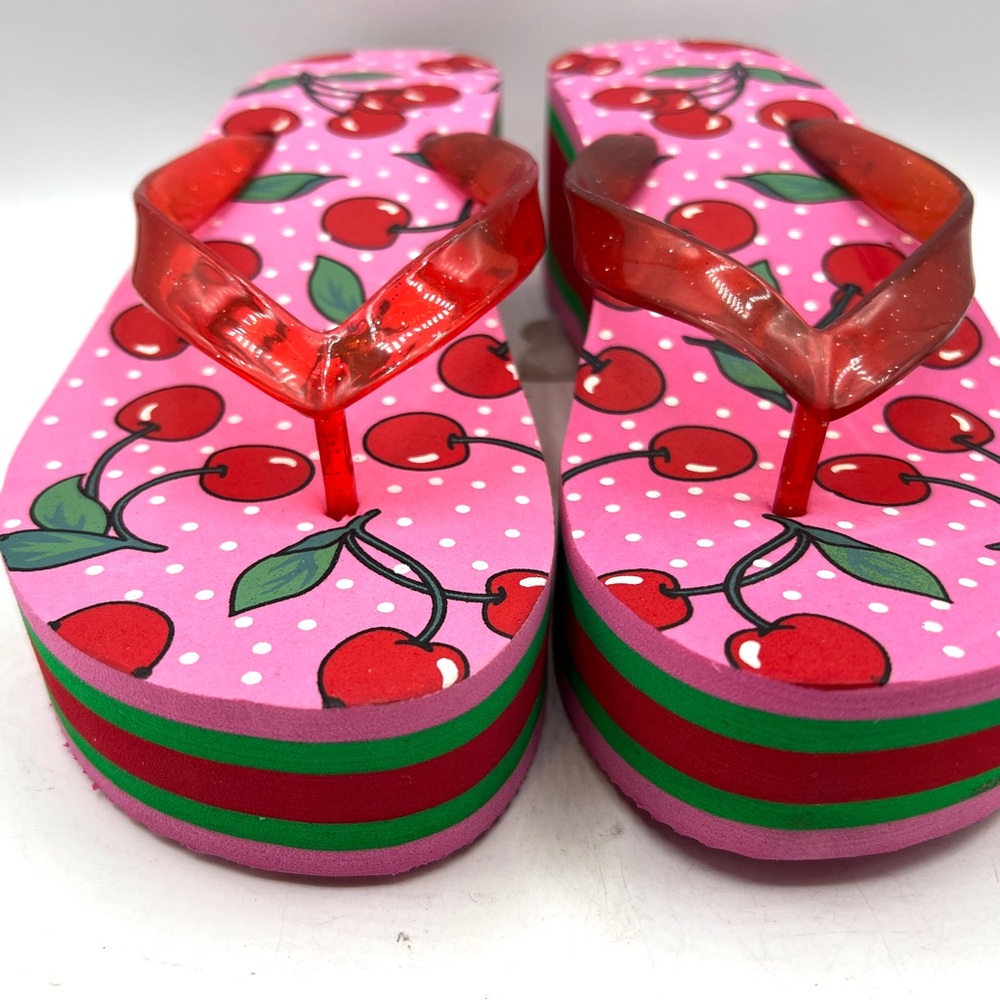 Fruit Flip Flops  sz 9/10. NWT.  Rubber.  Pink red green. 2.5” heels - Picture 4 of 6